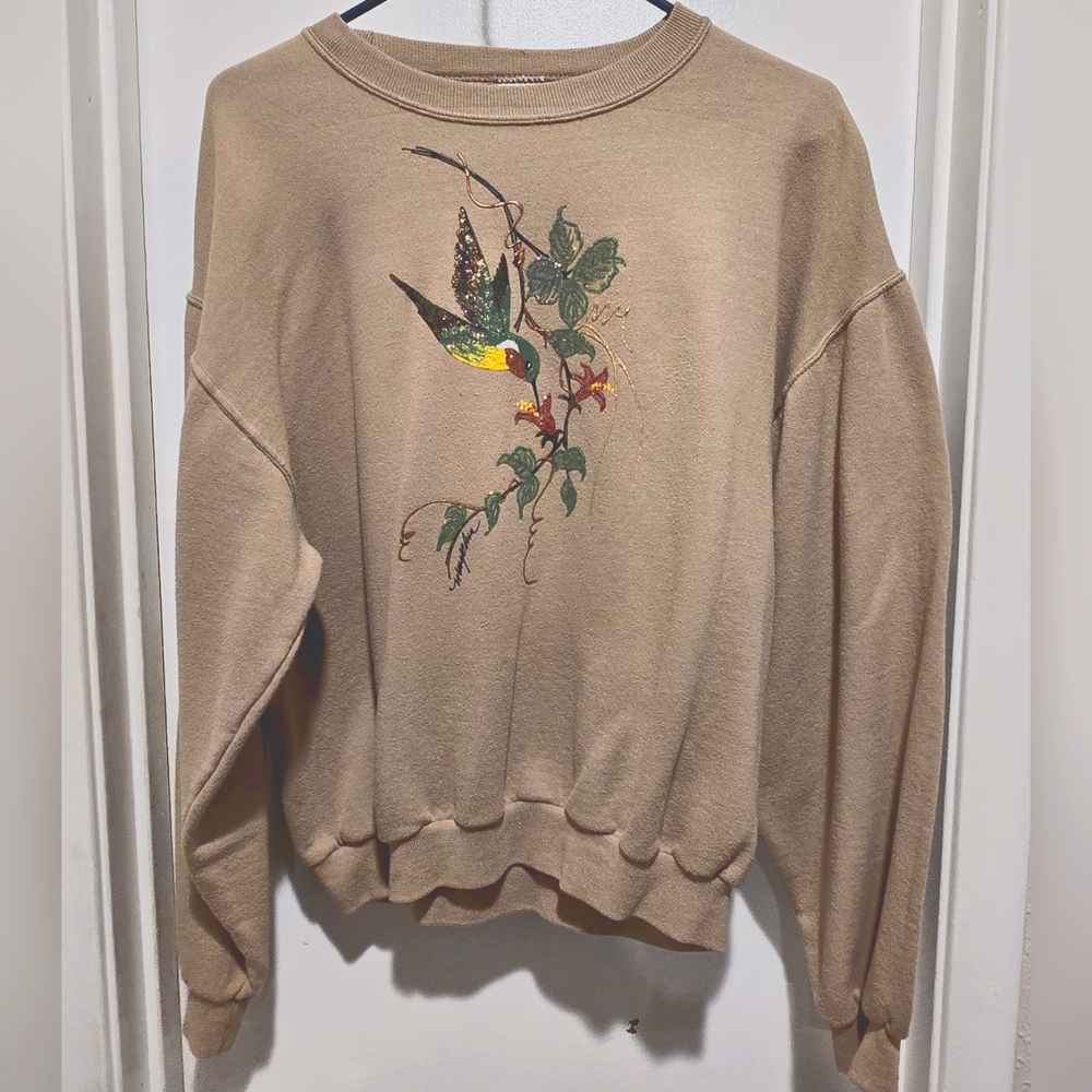 M Medium Tan Humming Bird Sweatshirt by Jerzees